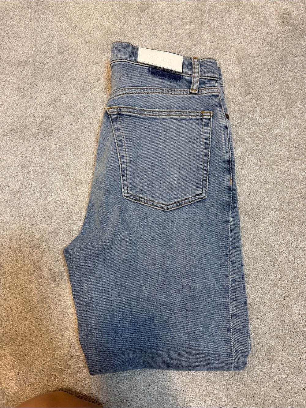 Re/Done 90s Highrise Ankle Crop Jeans in Light Blue Wash NEW w/tags - Picture 7 of 8
